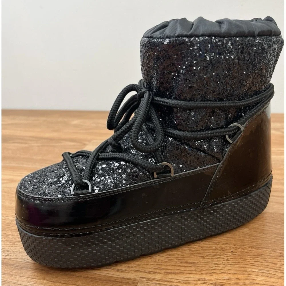 Olivia Miller Eclipse Moon Boots Black Glitter Puffy Winter Boots Size L (11-12)